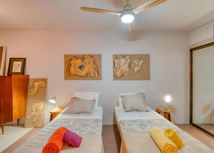 Apartment By The Atlantic 2-bedroom Funchal (Madeira)