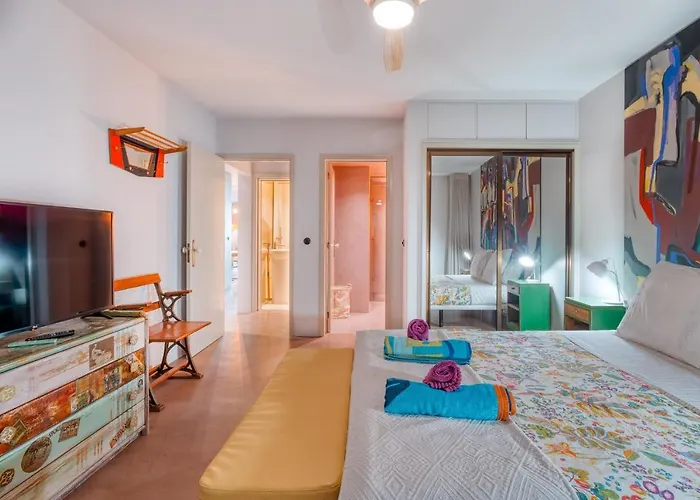 By The Atlantic 2-bedroom Apartmán *